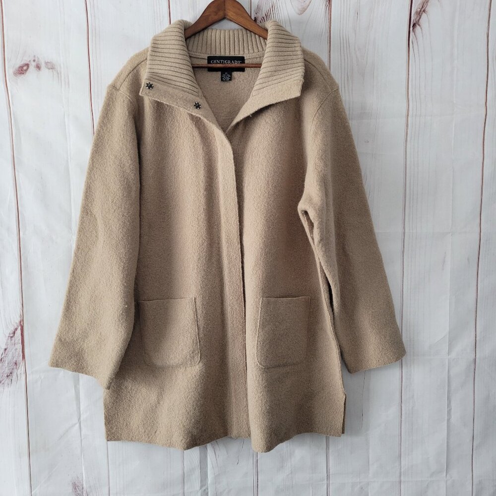Vintage Centigrade Outerwear Tan 100% Wool Women’s Plus 2x Long Button Down